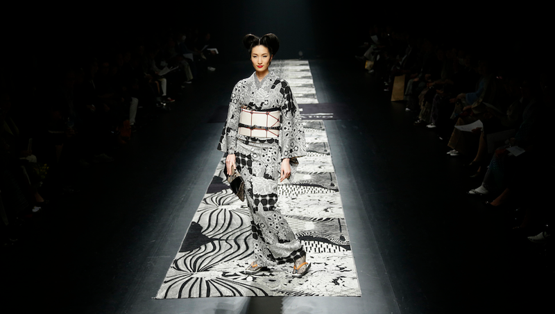 Illustration for article titled Kimonos in the Mist at Tokyo Fashion Week